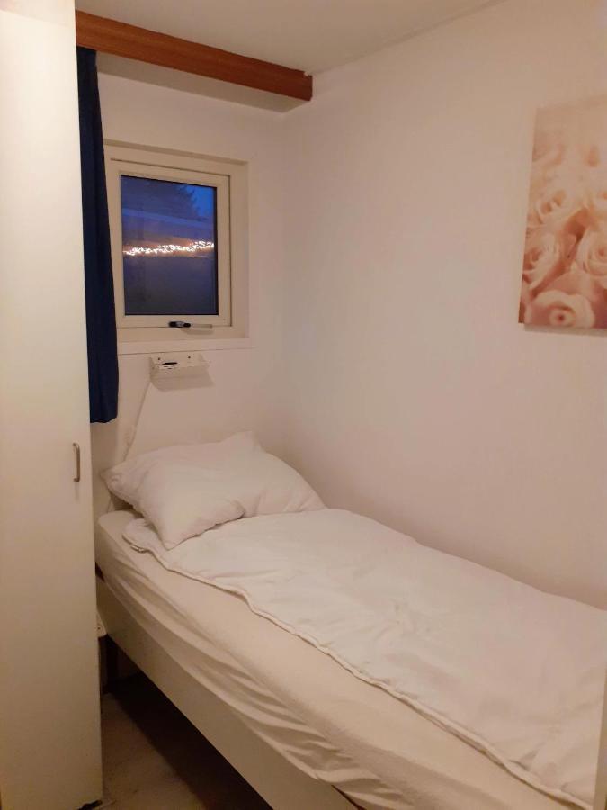 Chalet De Putter In Putten Krachtighuizen Eksteriør bilde