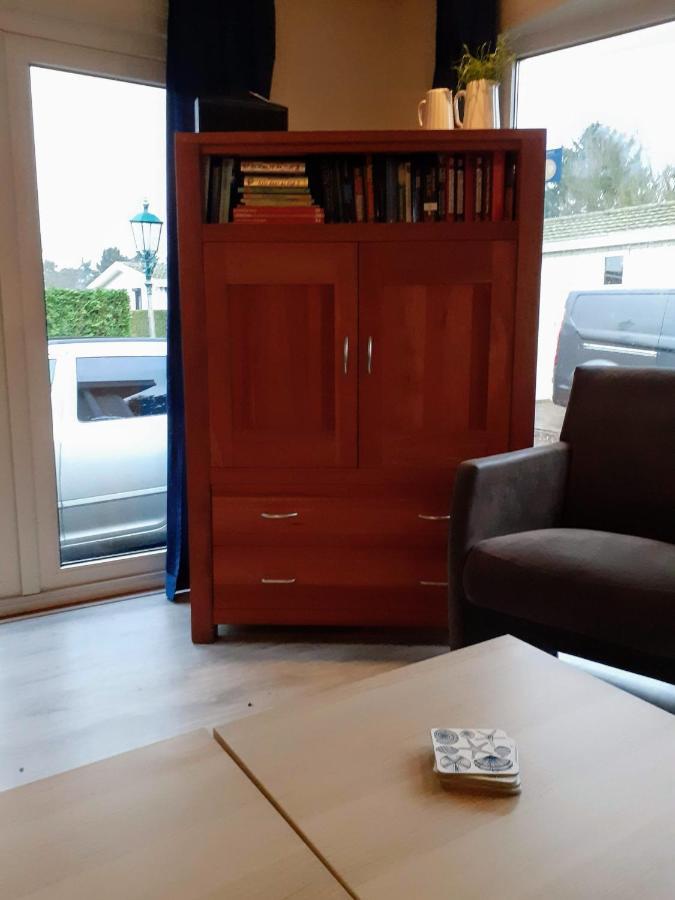 Chalet De Putter In Putten Krachtighuizen Eksteriør bilde